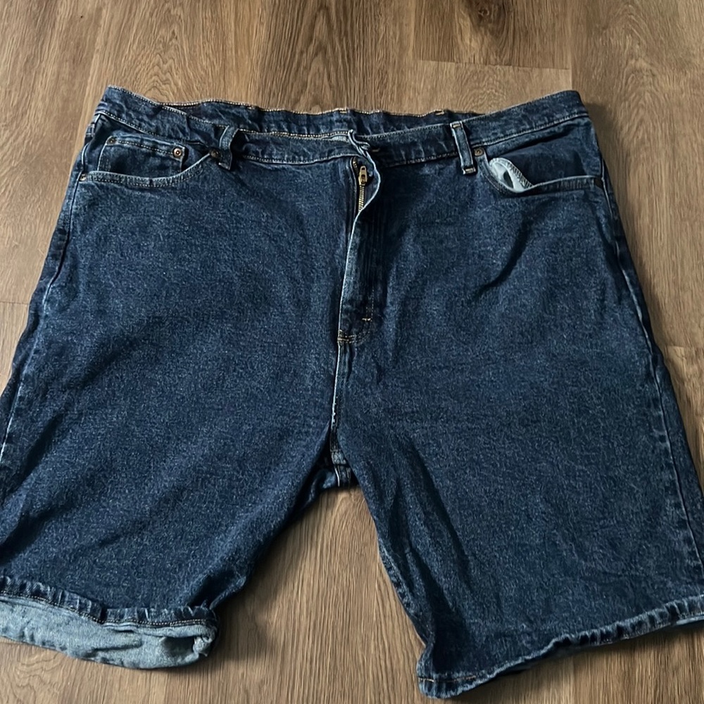 Wrangler Relaxed Fit Jean Shorts : Size 42